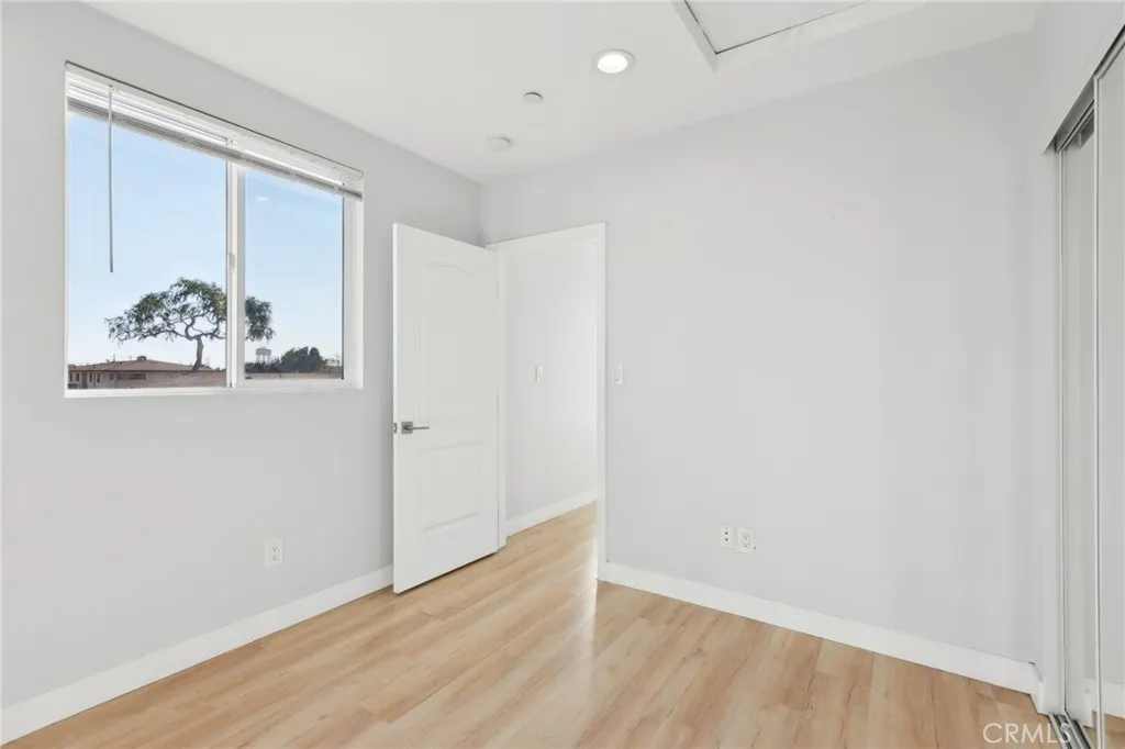 2806 Cudahy Street, Huntington Park, California 90255 home-pic-28